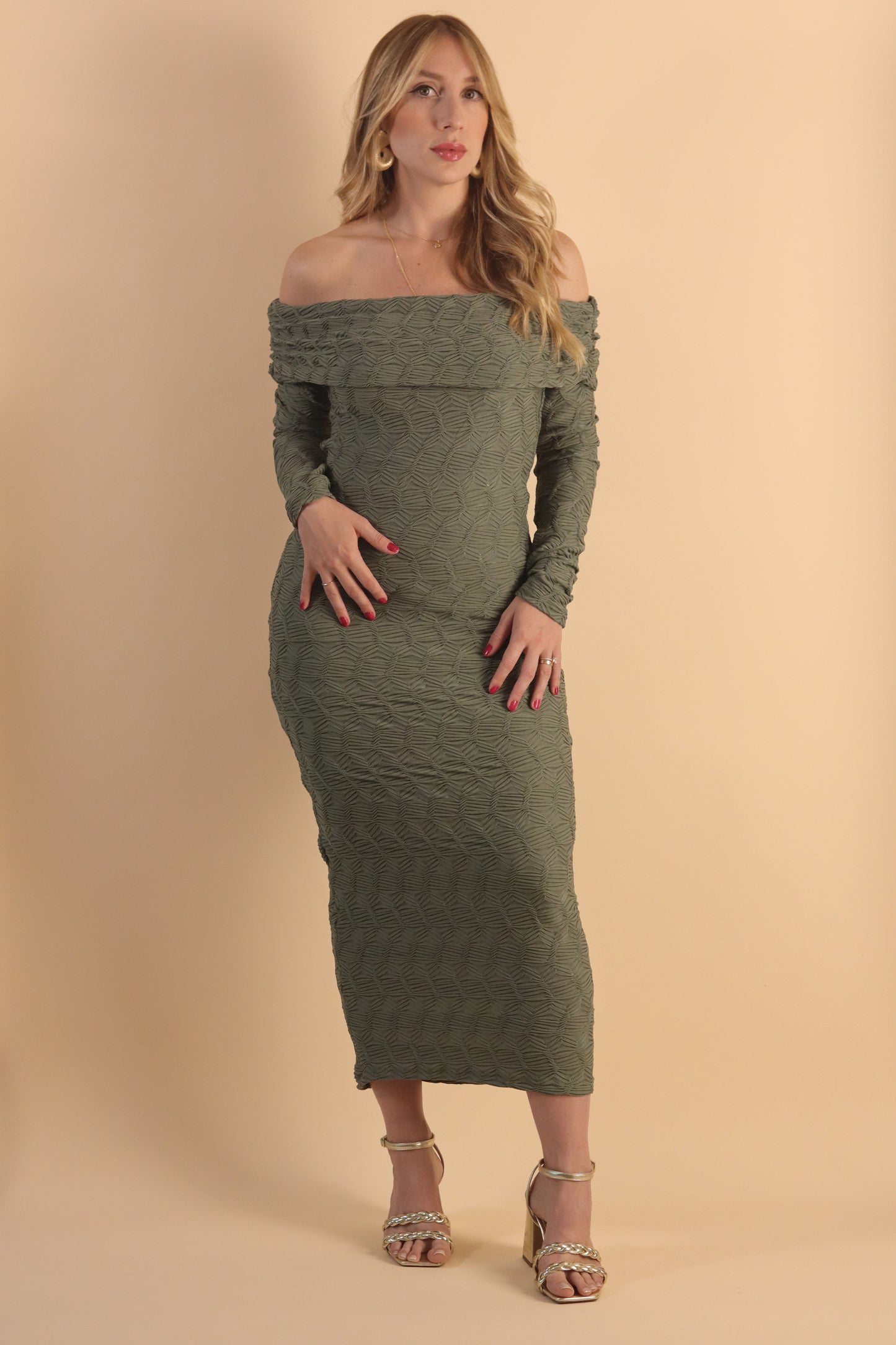 Green Textured Shoulder Midi Dress