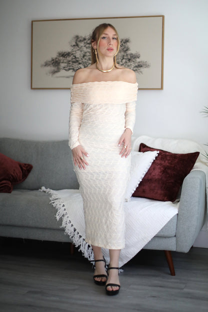 Textured Shoulder Midi Dress