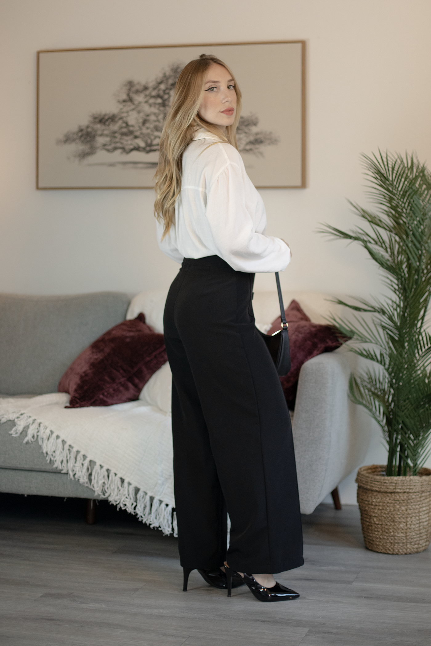 Dunamis Wide-Leg Tailored Pants