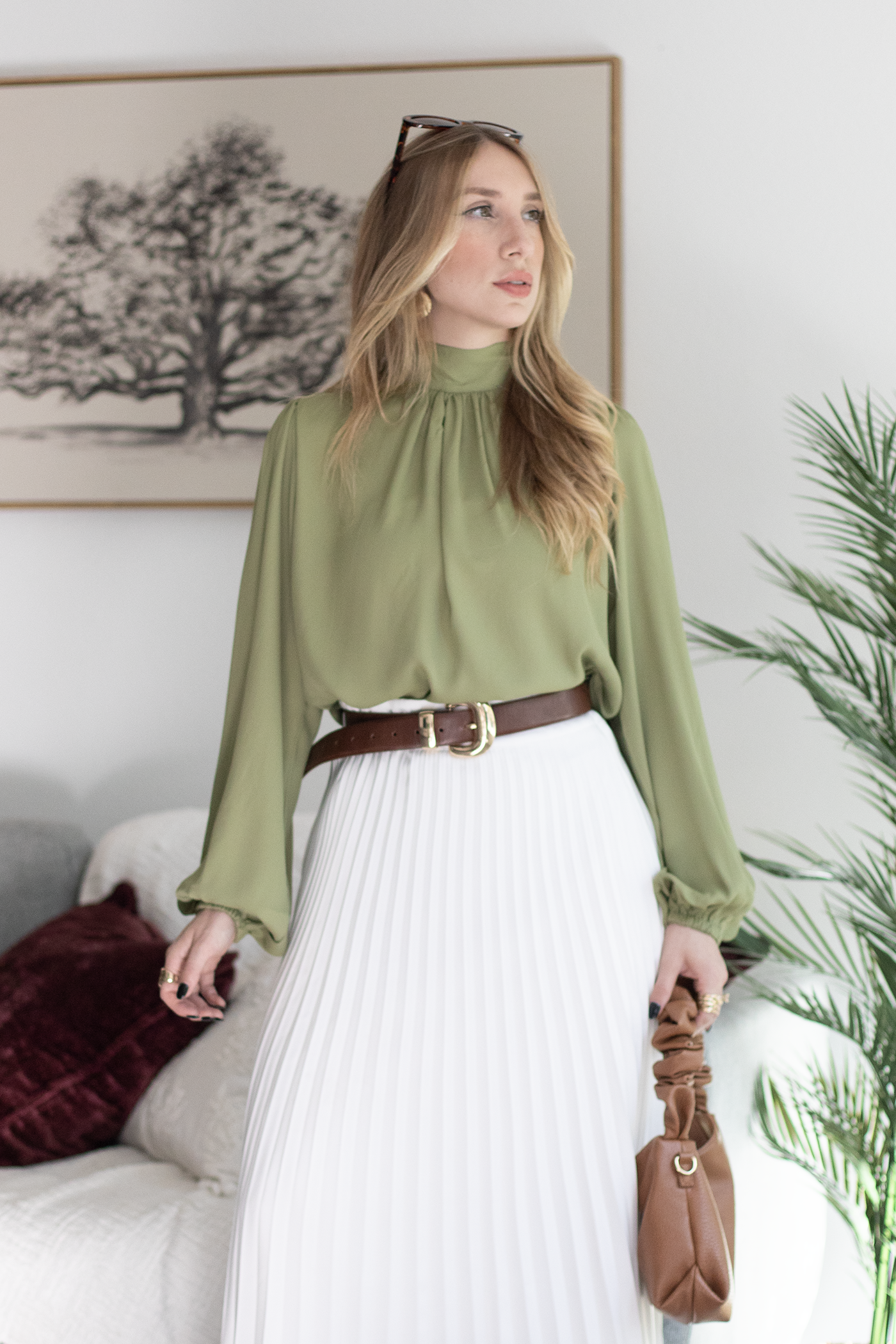 Aurami Bow-Tie Blouse