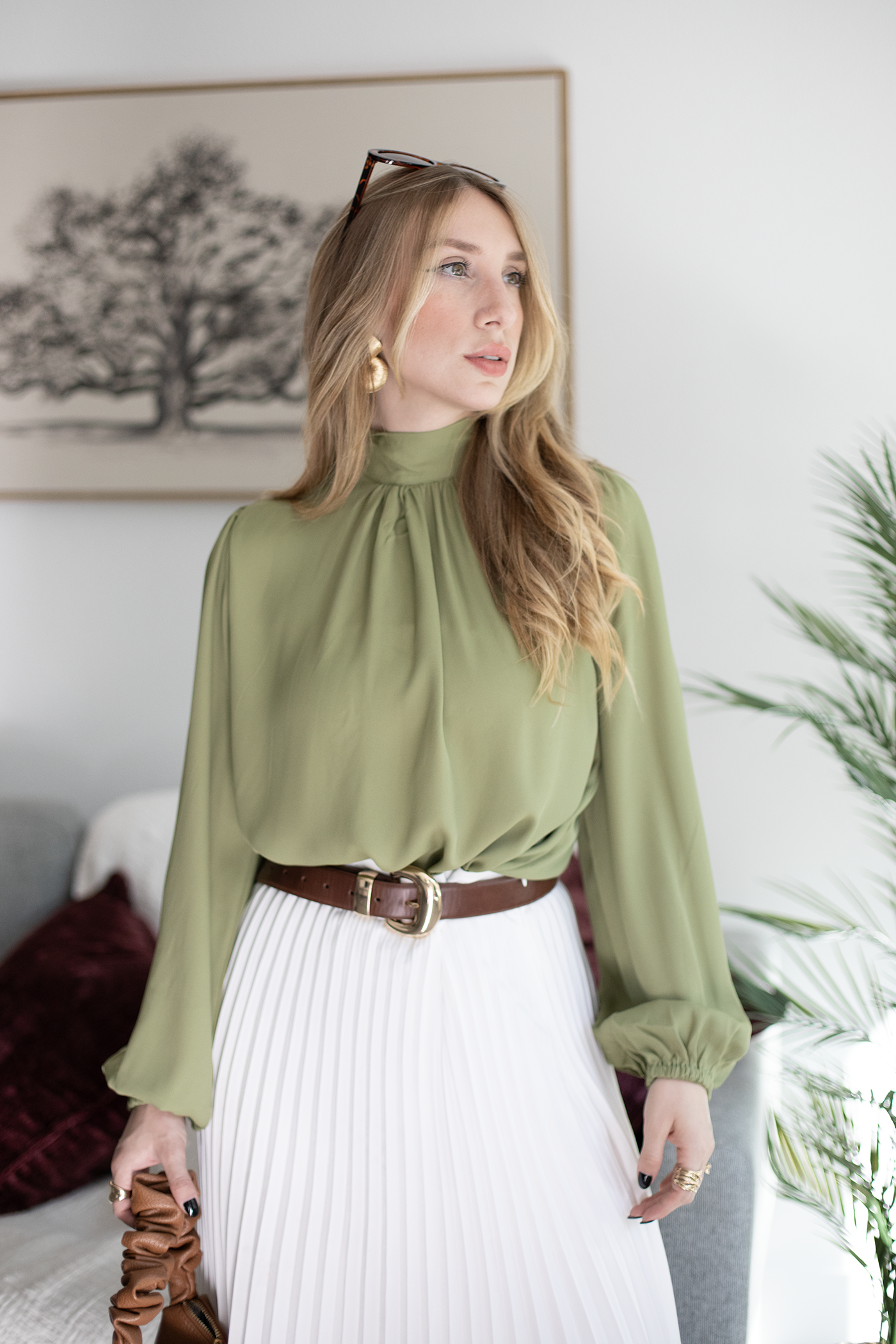 Aurami Bow-Tie Blouse