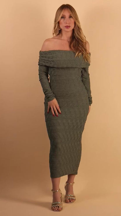 Green Textured Shoulder Midi Dress